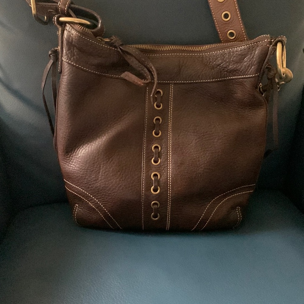 COACH BROWN PEBBLE LEATHER CROSSBODY